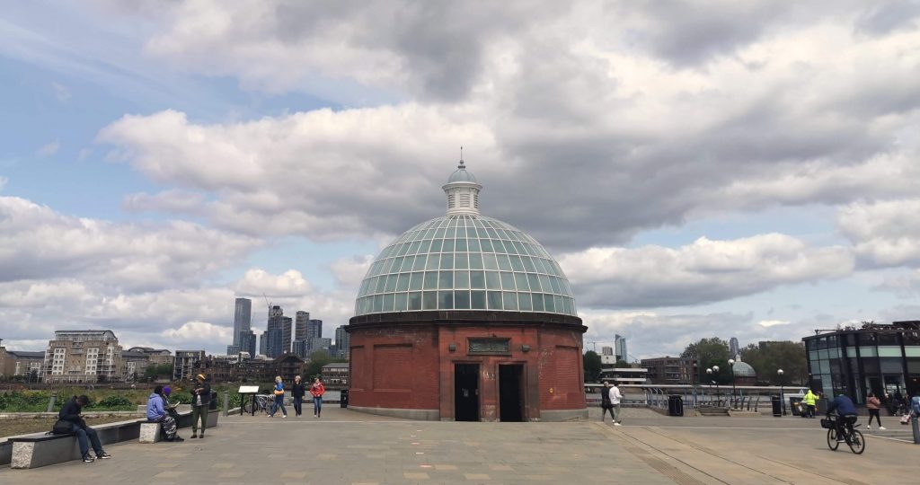 Unterirdischer Fußgängertunnel unter der Themse in Greenwich
