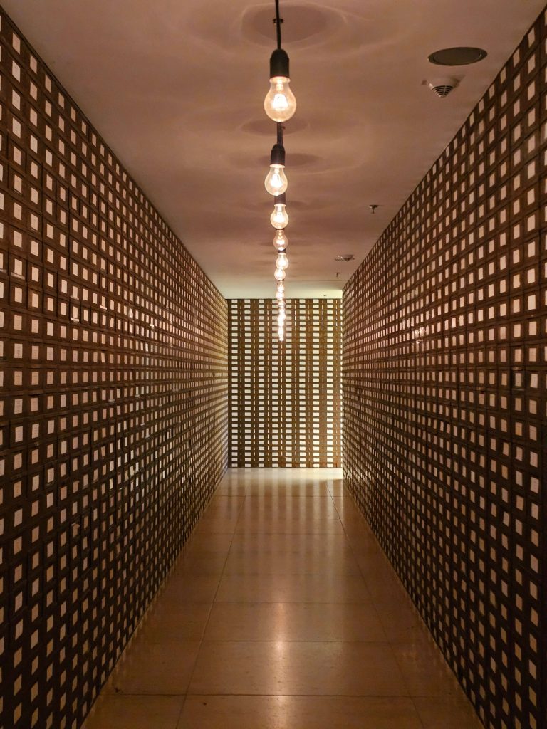 Kunstwerk Archiv der Deutschen Abgeordneten von Christian Boltanski im Jakob-Kaiser-Haus des Deutschen Bundestags in Berlin